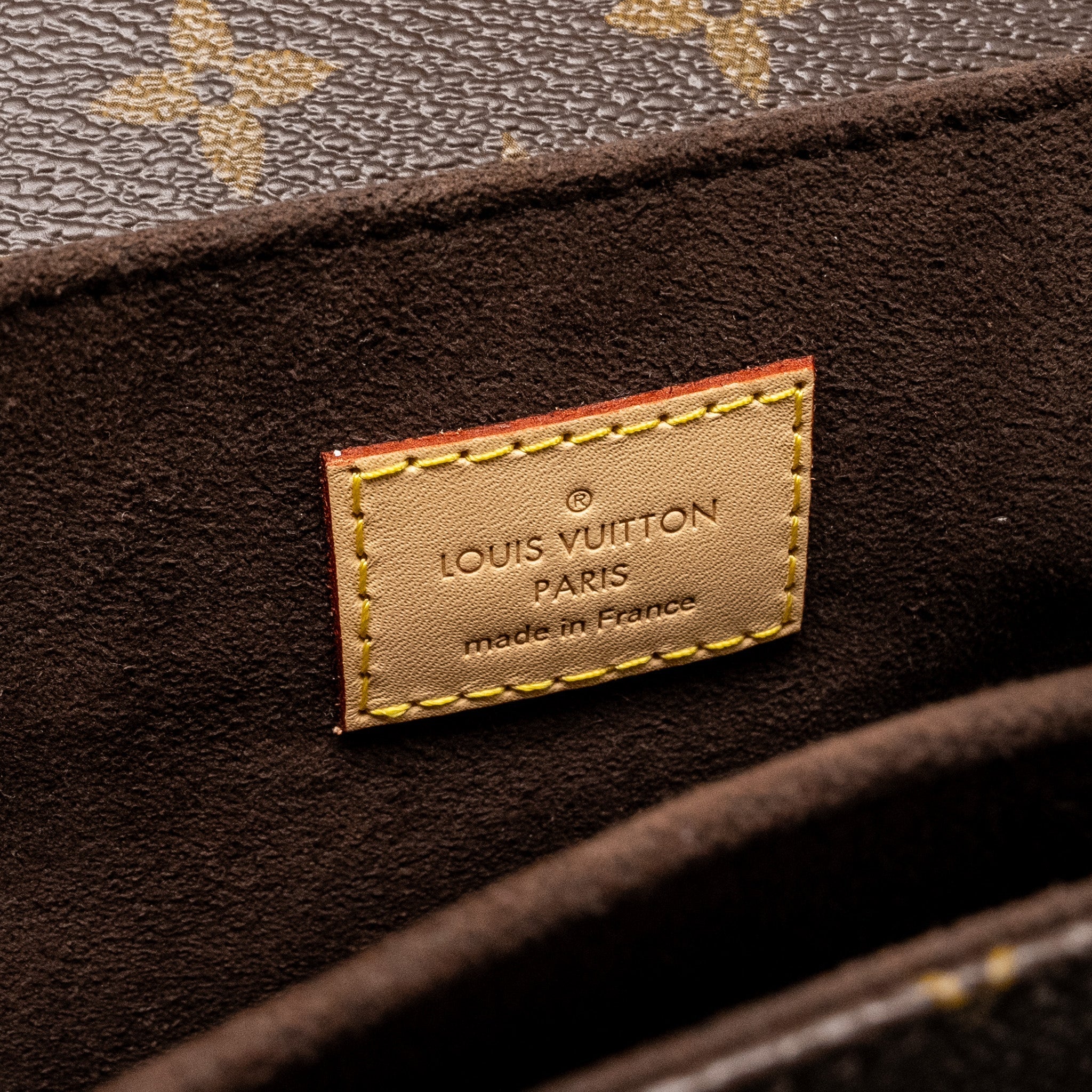 LOUIS VUITTON POCHETTE MÉTIS MONOGRAM CANVAS GHW