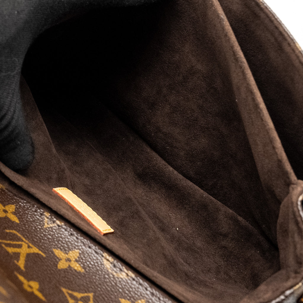LOUIS VUITTON POCHETTE METIS MONOGRAM CANVAS GHW