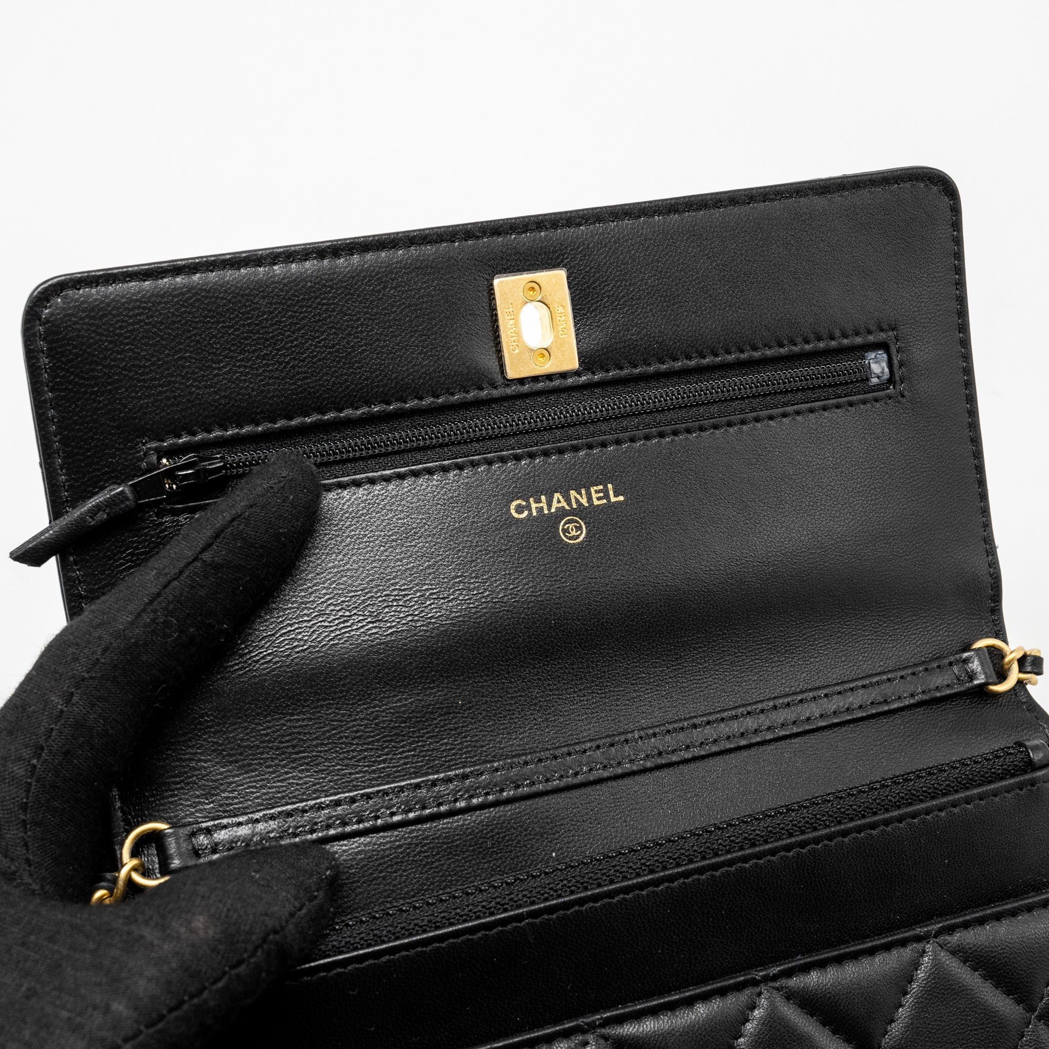 CHANEL PEARL CRUSH WALLET ON CHAIN LAMBSKIN BLACK GHW (MICROCHIP)