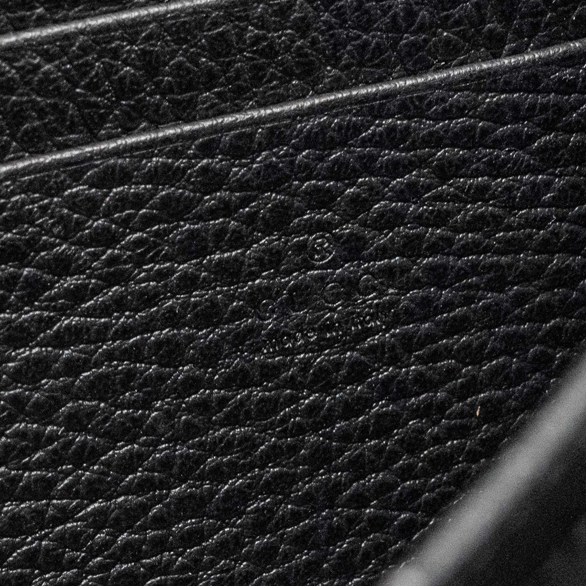 GUCCI DIONYSUS WALLET ON CHAIN CALFSKIN BLACK SHW