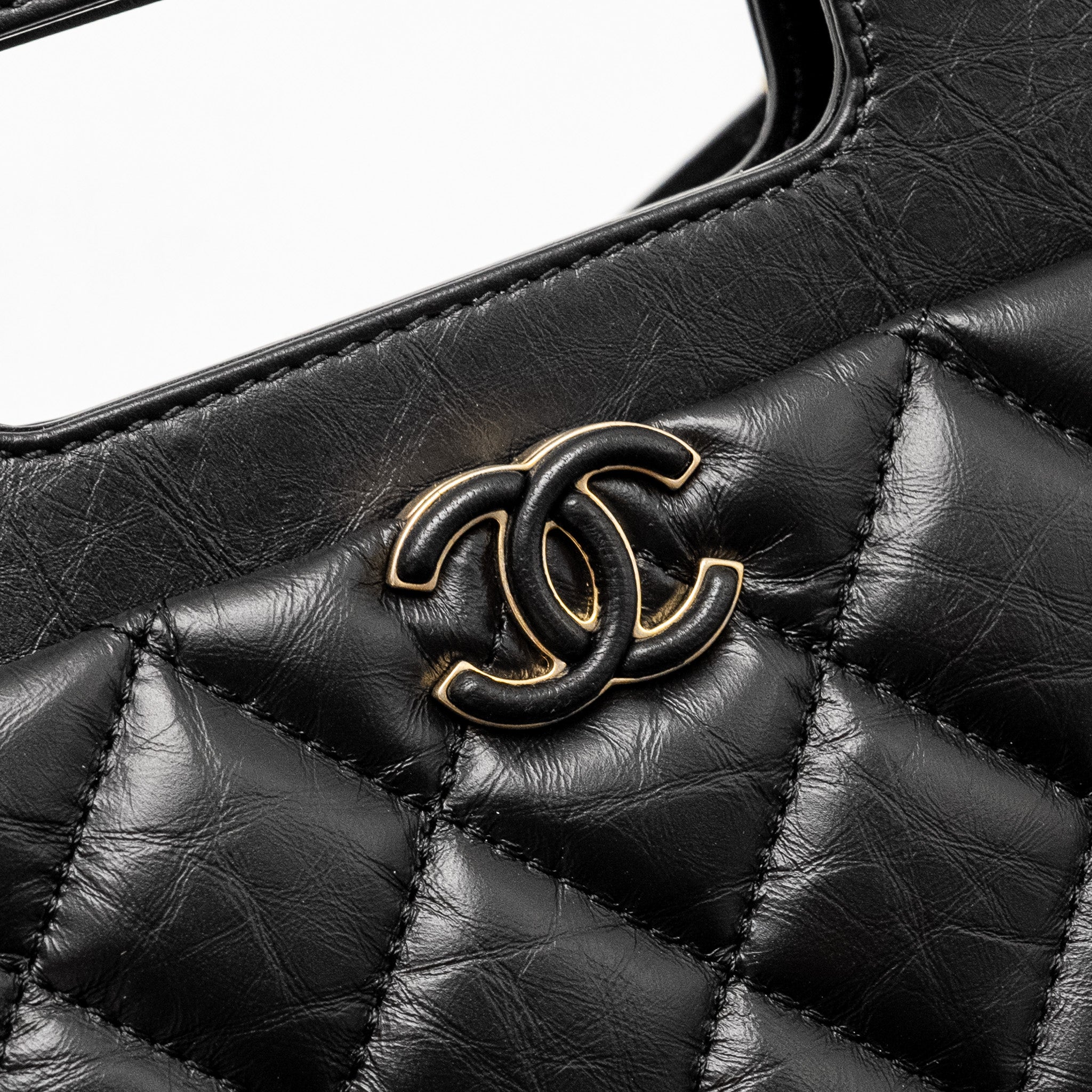 CHANEL 23S CLUTCH BAG WITH CHAIN CALFSKIN BLACK BRUSH GHW (MICROCHIP)