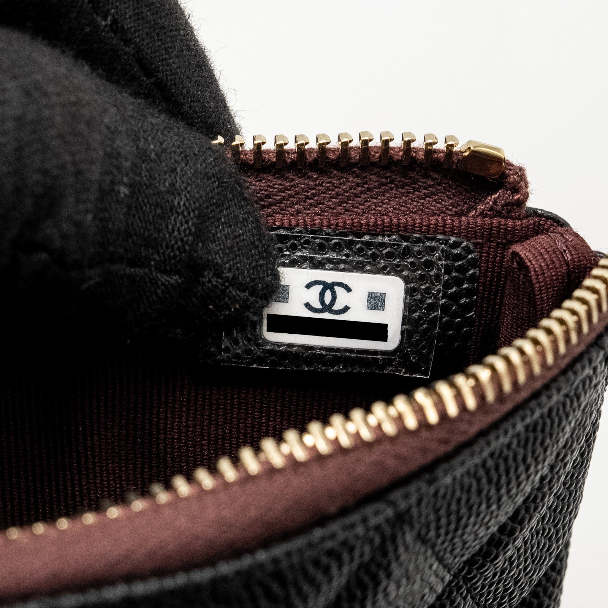 CHANEL CLASSIC SMALL ZIPPED POUCH GRAINED SHINY CALFSKIN BLACK LGHW (MICROCHIP)