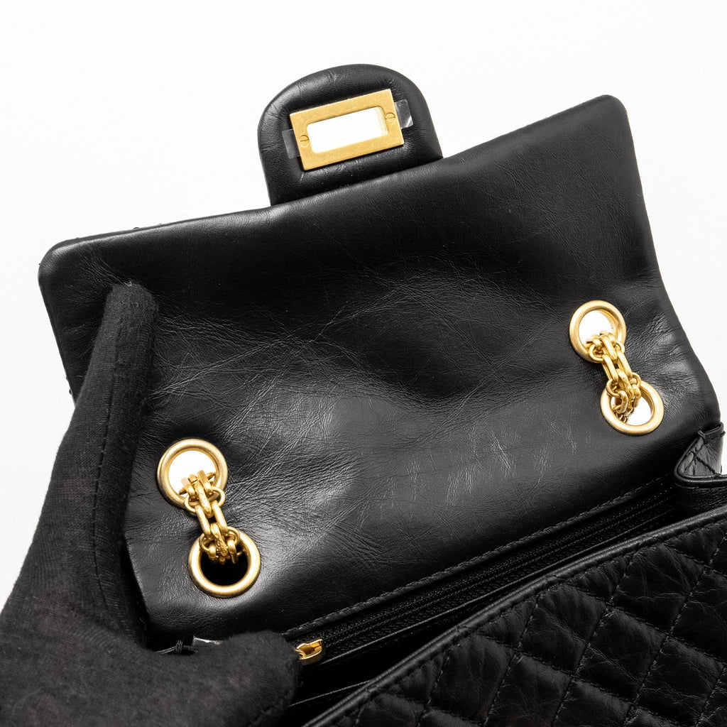 CHANEL MINI 2.55 REISSUE AGED CALFSKIN BLACK GHW (MICROCHIP)