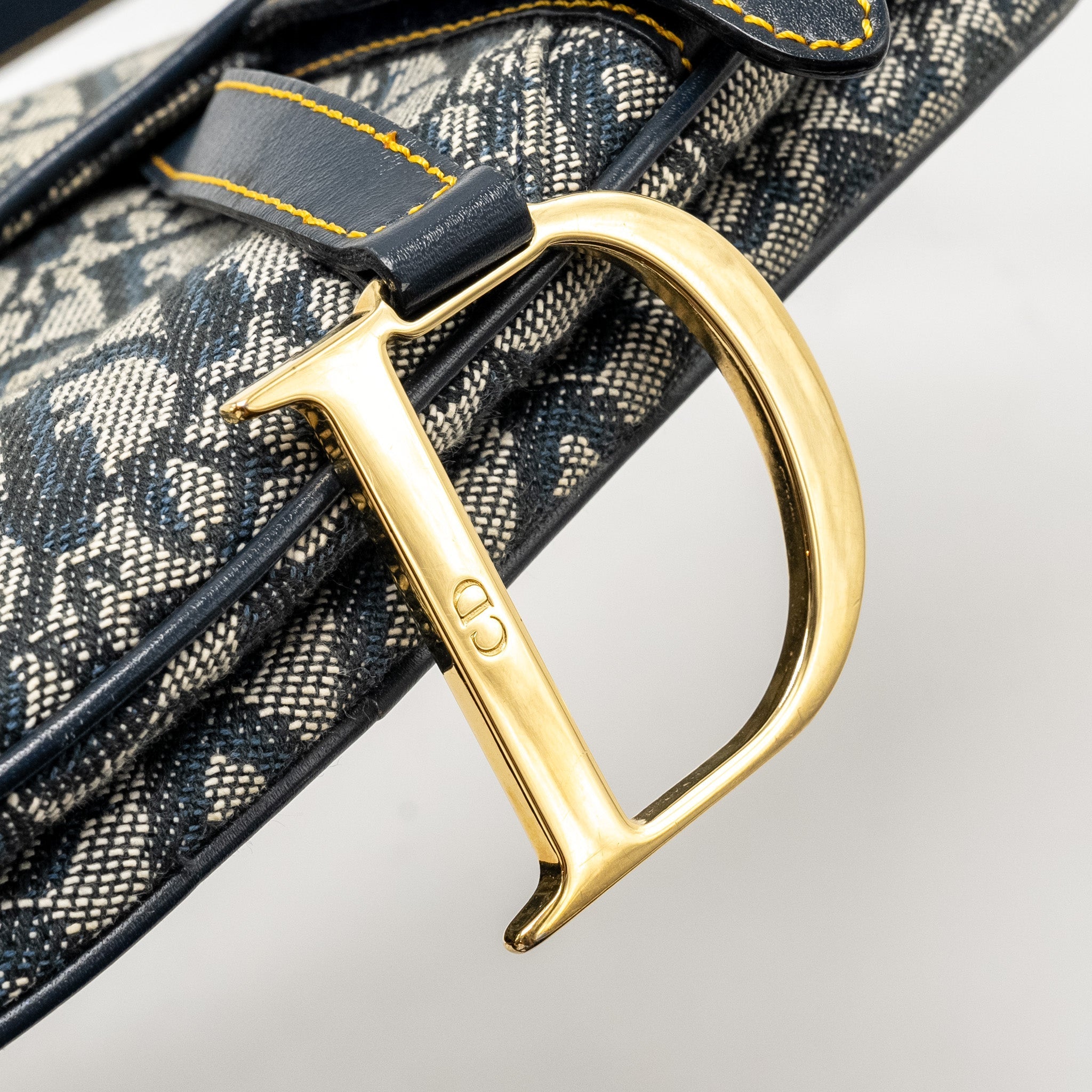 DIOR VINTAGE SADDLE BAG CANVAS / LEATHER BLUE/MULTICOLOUR GHW