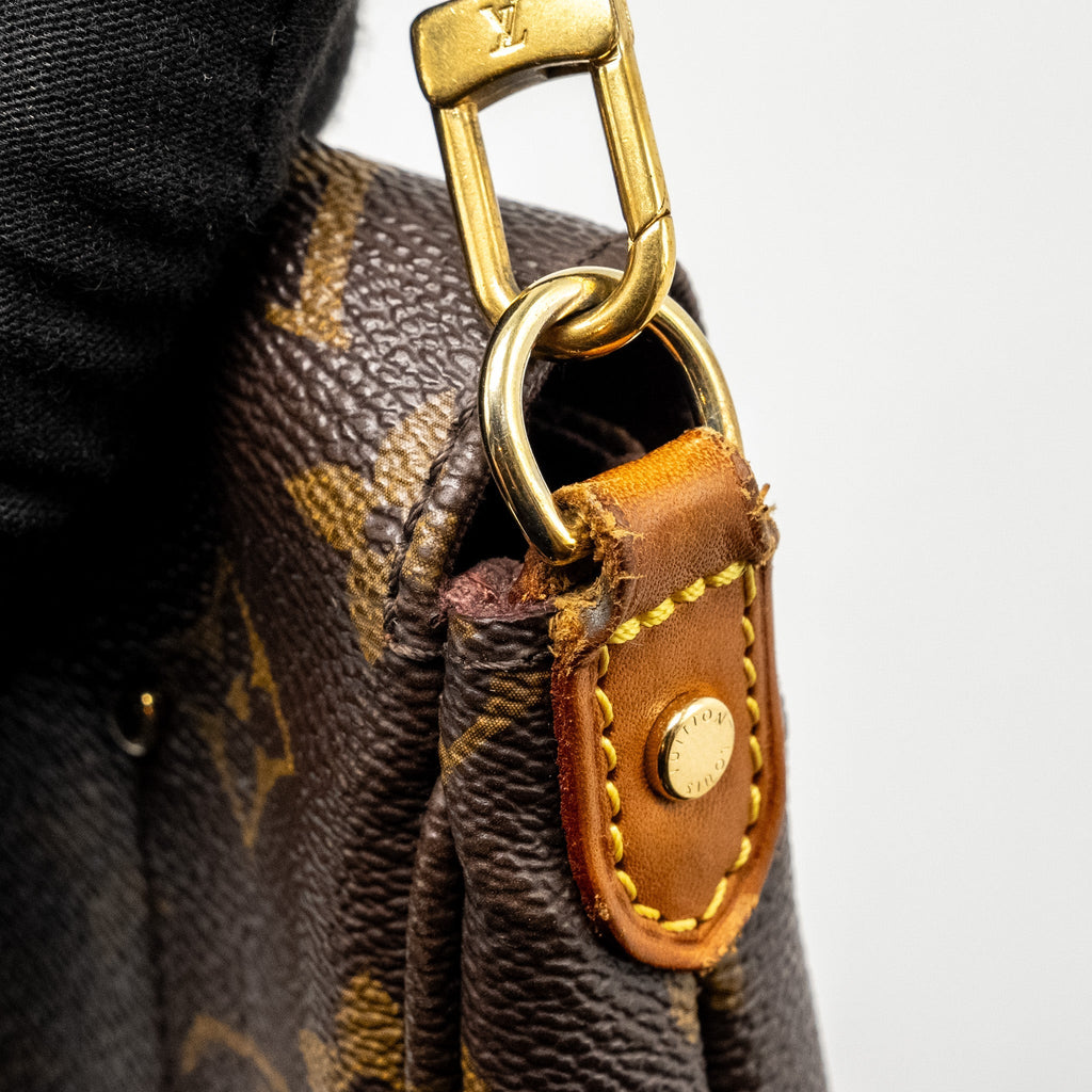 LOUIS VUITTON FAVOURITE PM MONOGRAM CANVAS GHW