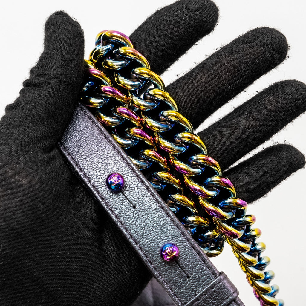 CHANEL MEDIUM BOY BAG GOATSKIN IRIDESCENT PURPLE MULTICOLOUR HARDWARE