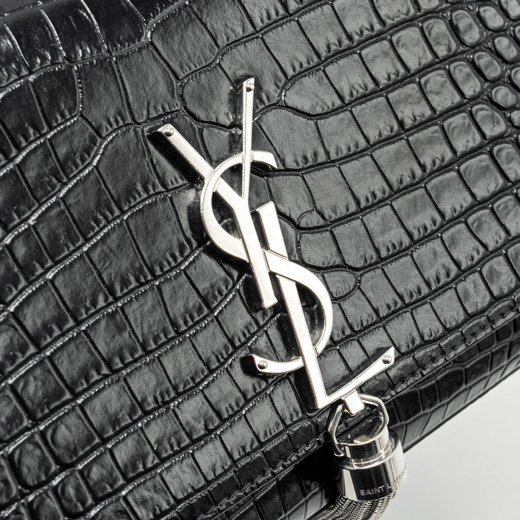 SAINT LAURENT /YSL KATE SMALL CHAIN WALLET WITH TASSEL IN CROCODILE-EMBOSSED BLACK SHW