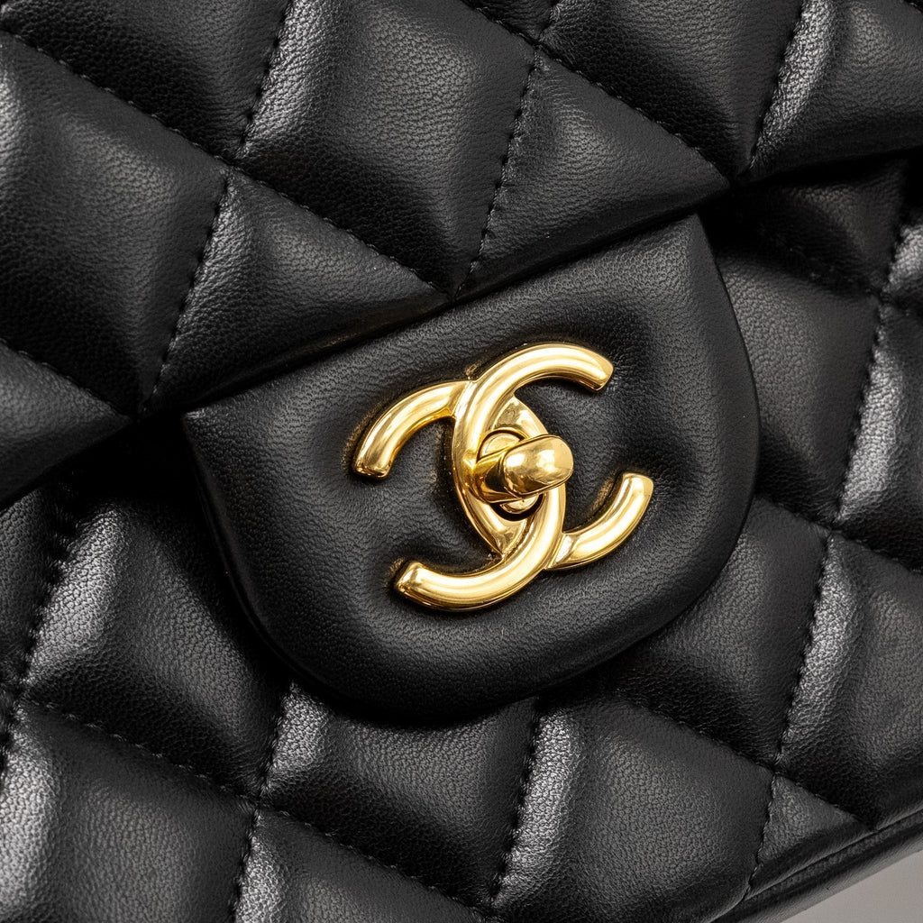 CHANEL JUMBO CLASSIC DOUBLE FLAP BAG LAMBSKIN BLACK GHW