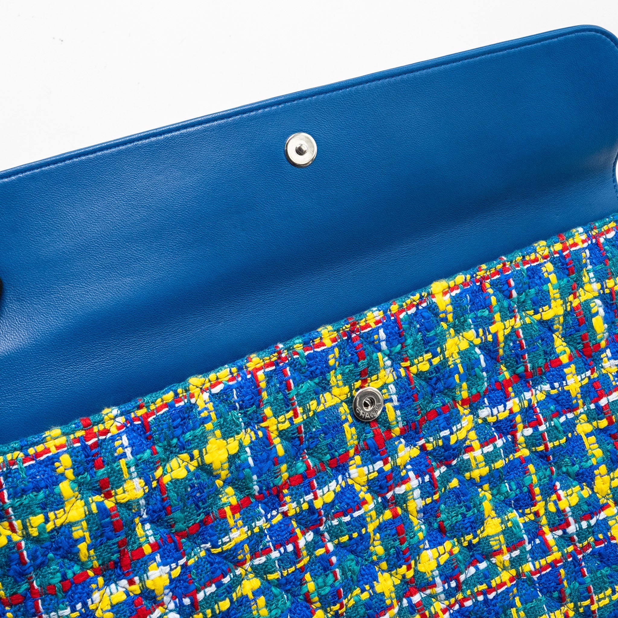 CHANEL QUILTED O-CASE POUCH TWEED/LEATHER BLUE/MULTICOLOUR SHW