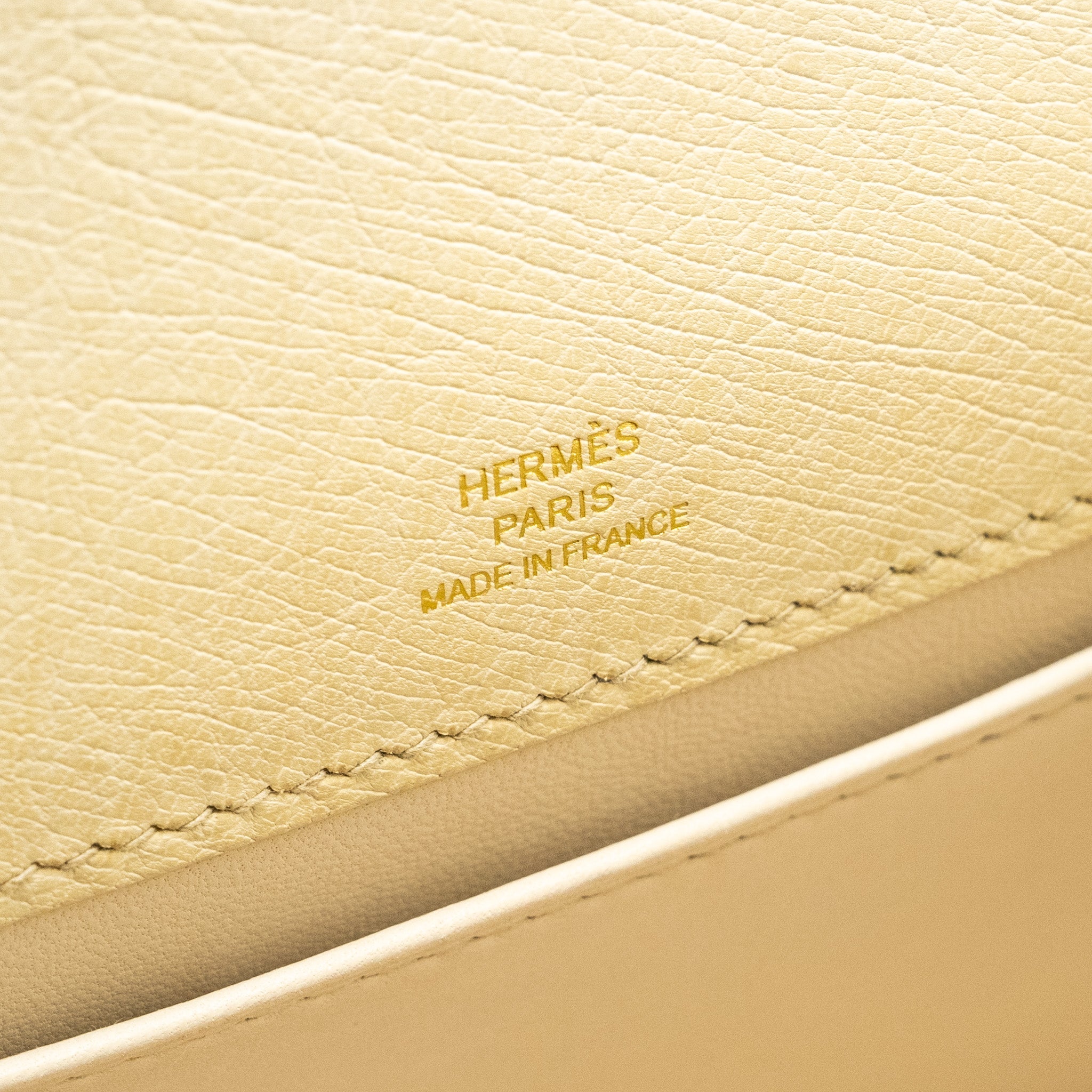 HERMES KELLY POCHETTE OSTRICH BETON GHW