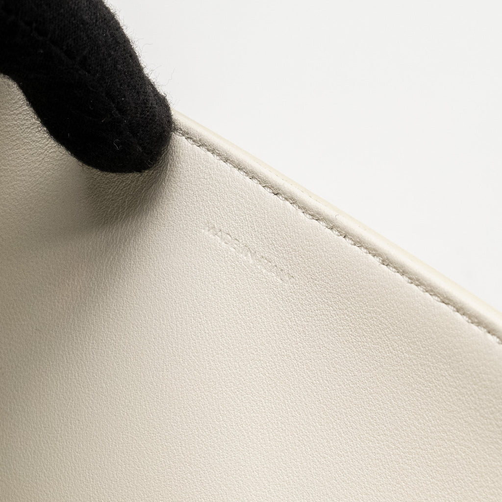 CELINE TRAPEZE TRIOMPHE SHOULDER BAG SHINY CALFSKIN WHITE SHW