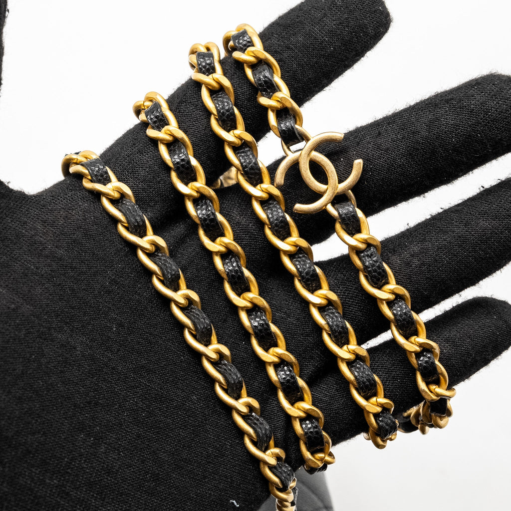 CHANEL CAMELLIA WALLET ON CHAIN CAVIAR BLACK GHW (MICROCHIP)
