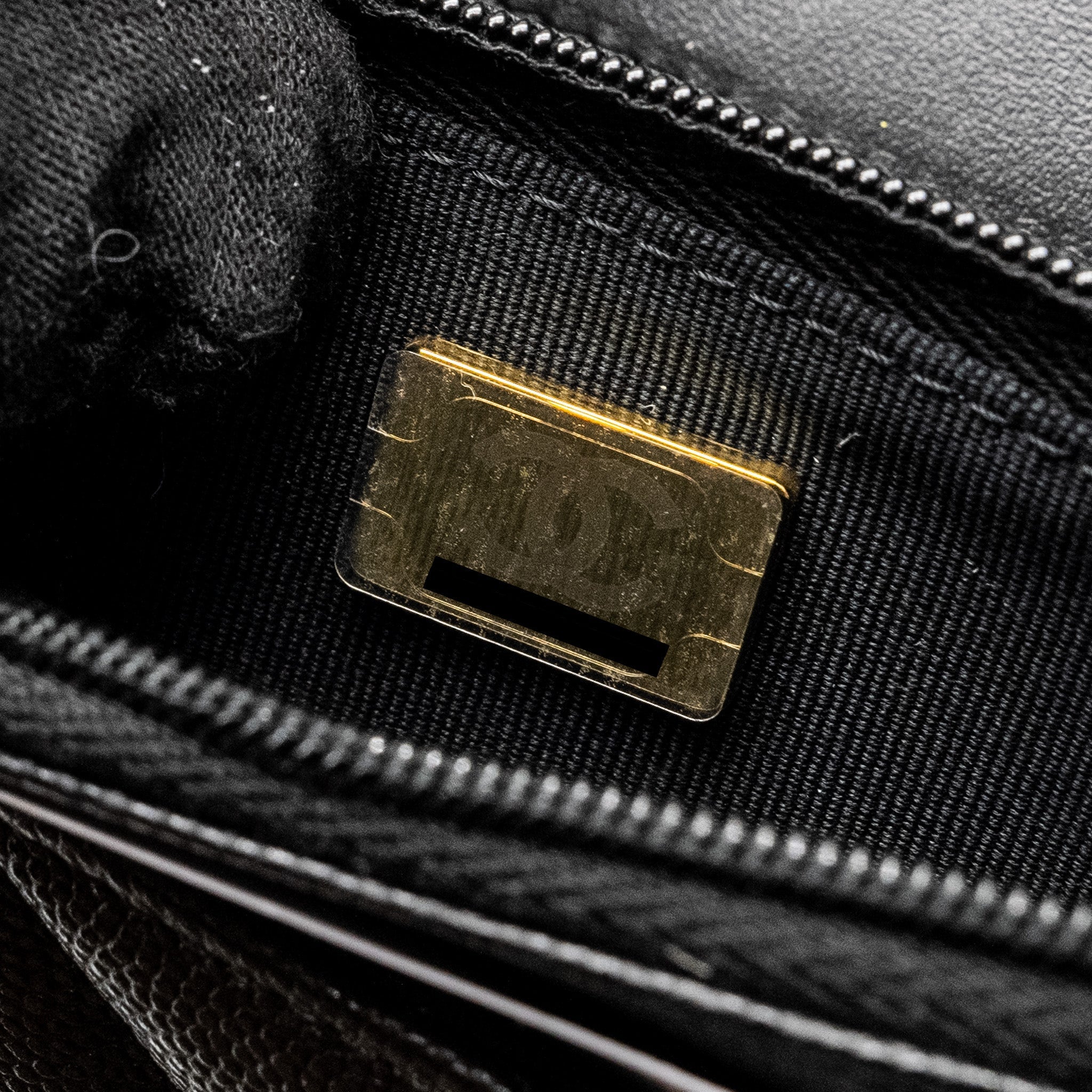 CHANEL CAMELLIA WALLET ON CHAIN CAVIAR BLACK GHW (MICROCHIP)