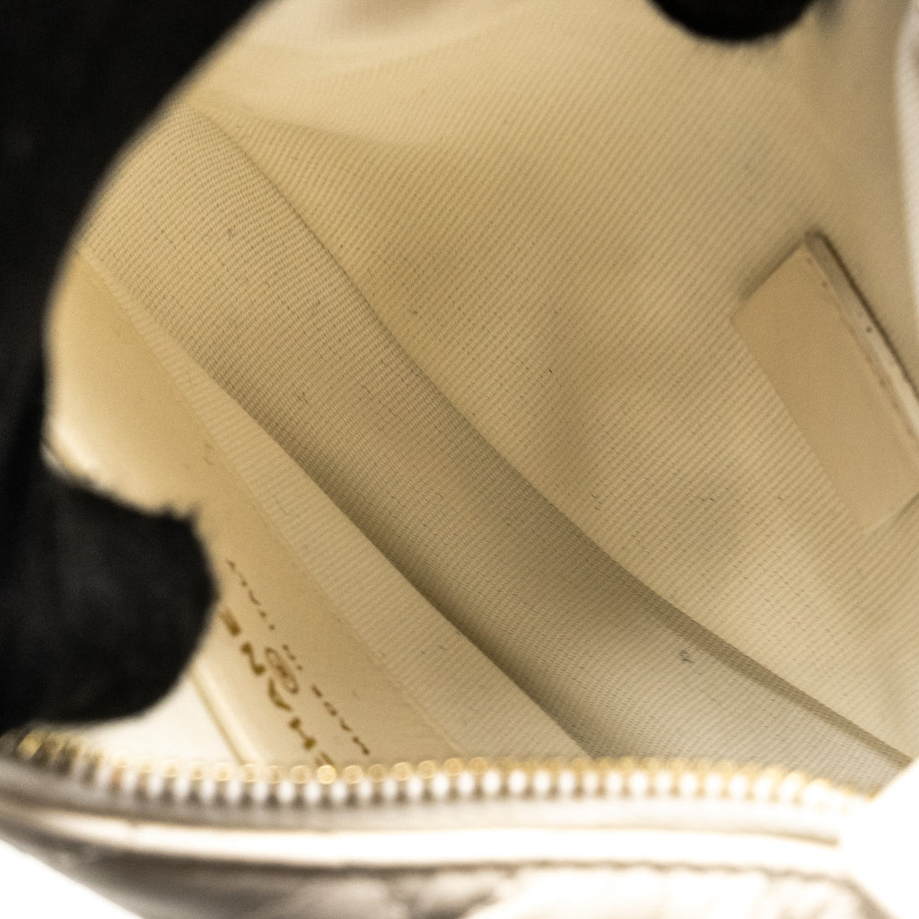 CHANEL 23C ROUND CLUTCH LAMBSKIN WHITE LGHW (MICROCHIP)