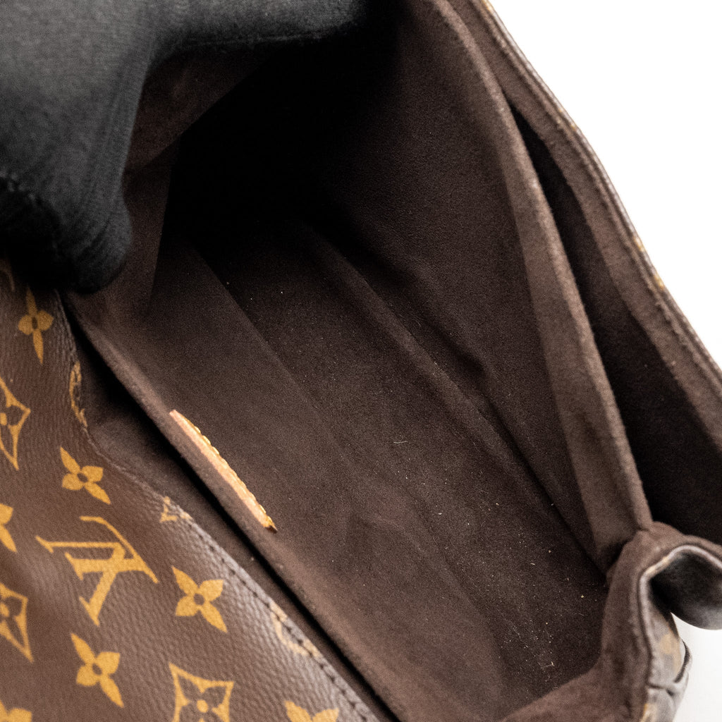 LOUIS VUITTON POCHETTE METIS MONOGRAM CANVAS GHW