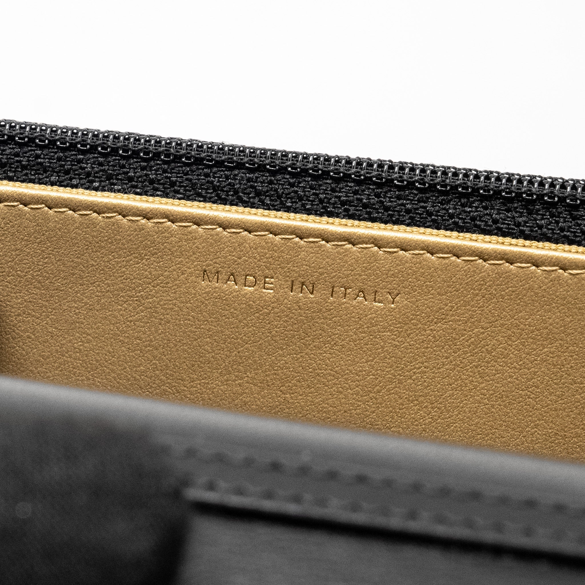 CHANEL PEARL CRUSH WALLET ON CHAIN LAMBSKIN BLACK GHW (MICROCHIP)