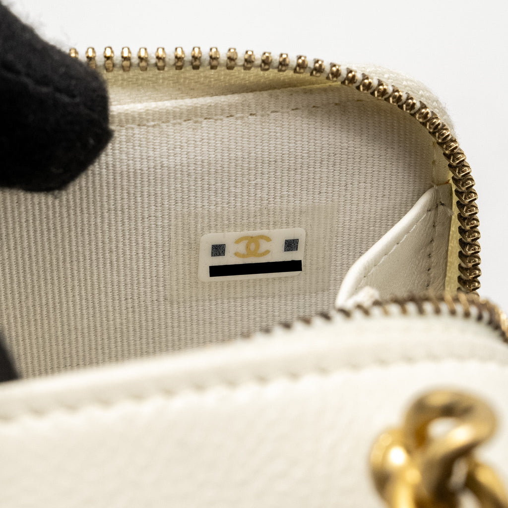 CHANEL BOY CHAIN CLUTCH CAVIAR WHITE GHW (MICROCHIP)