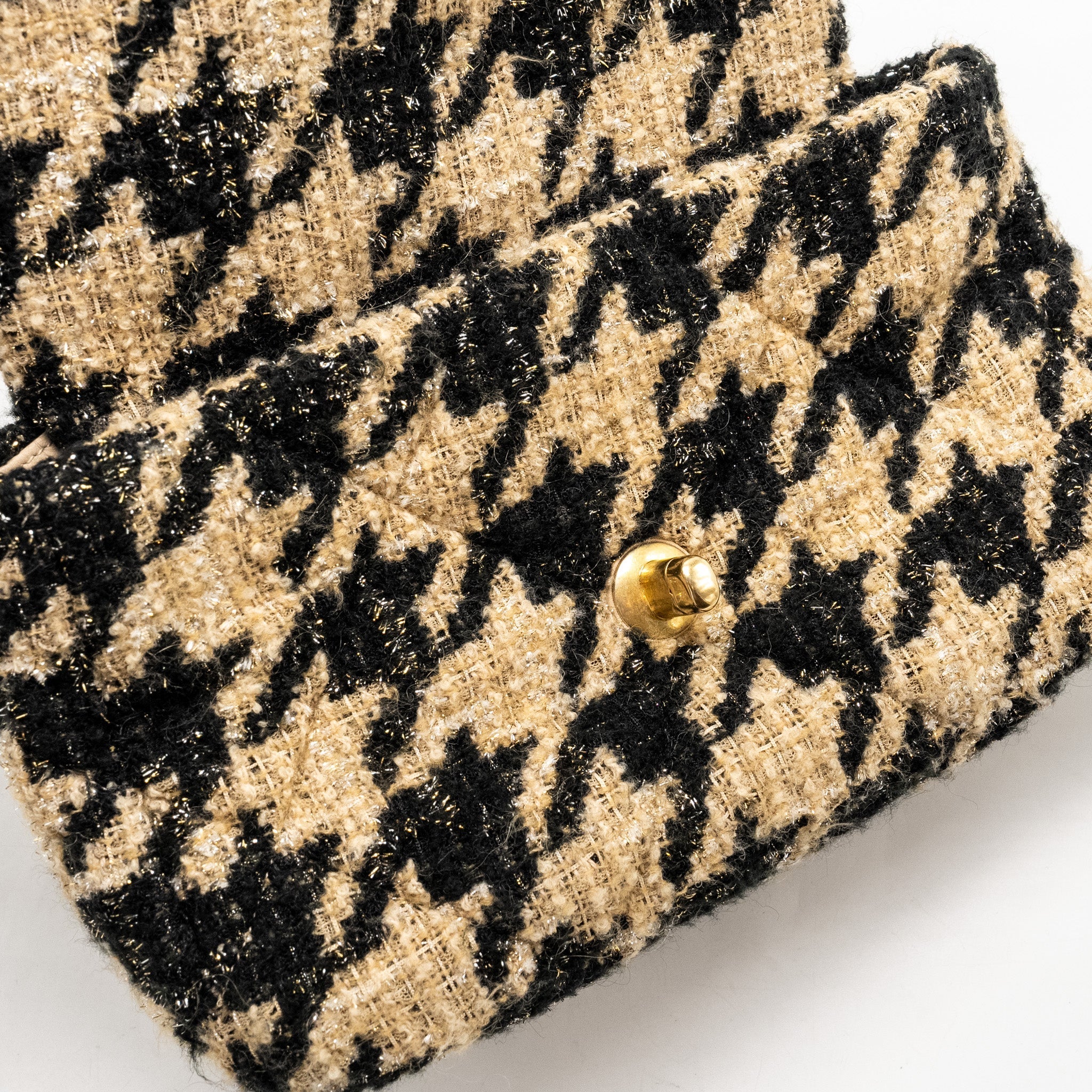 CHANEL SMALL 19 BAG TWEED BEIGE / BLACK MULTICOLOUR HARDWARE