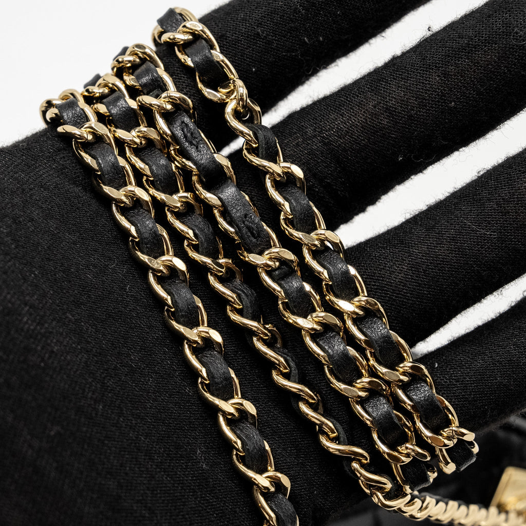CHANEL TRENDY CC WALLET ON CHAIN LAMBSKIN BLACK LGHW (MICROCHIP)