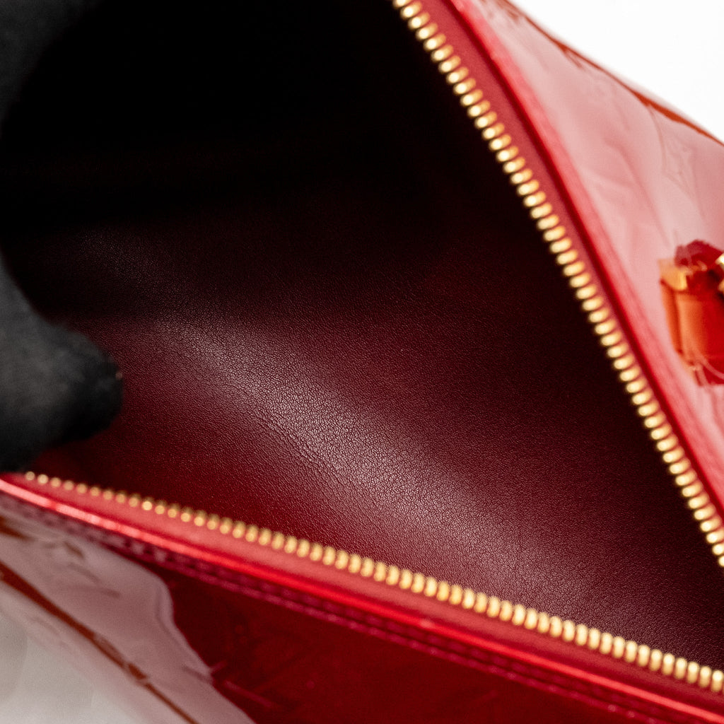 LOUIS VUITTON VINTAGE VERNIS PAPILLON BAG PATENT LEATHER RED GHW