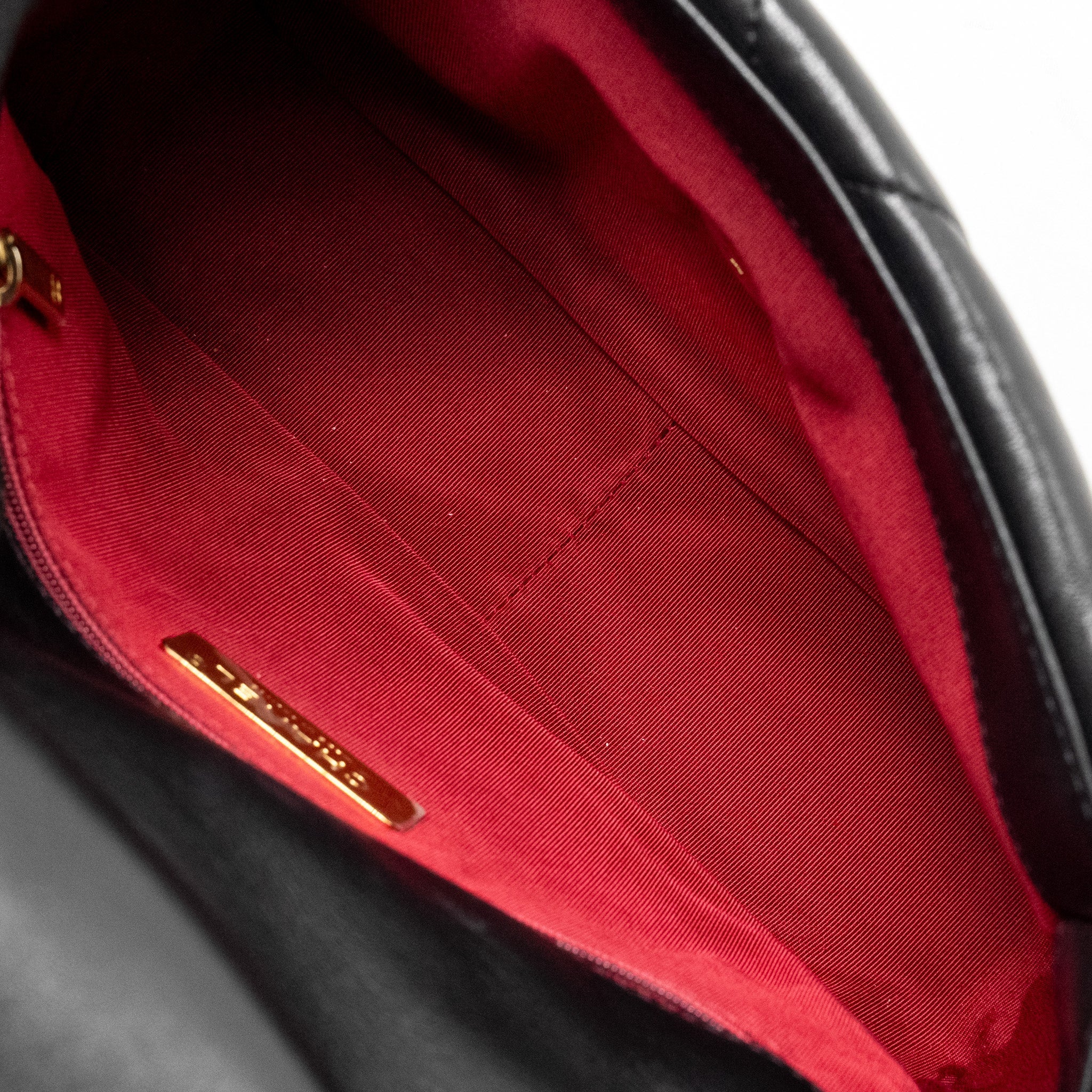 CHANEL SMALL 19BAG LAMBSKIN BLACK MULTICOLOUR HARDWARE