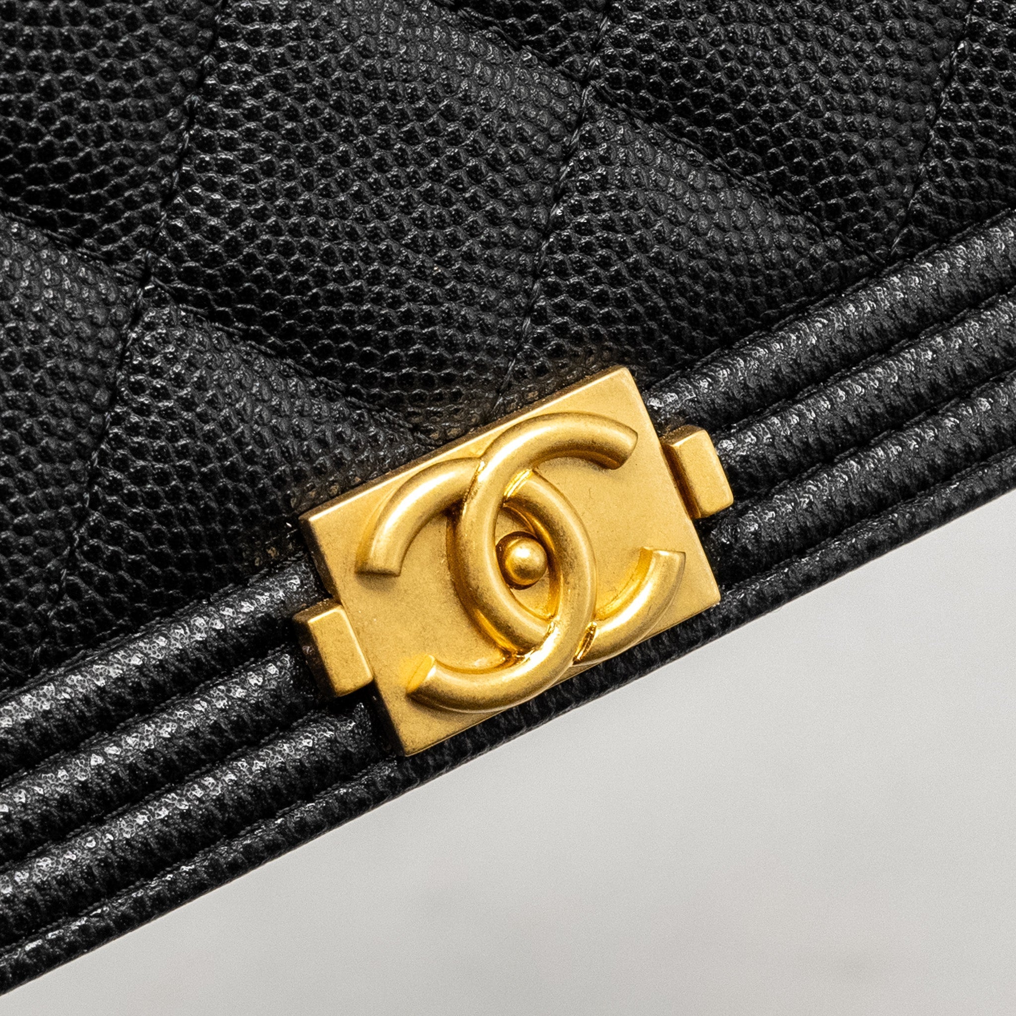 CHANEL BOY WALLET ON CHAIN CAVIAR BLACK GHW (MICROCHIP)