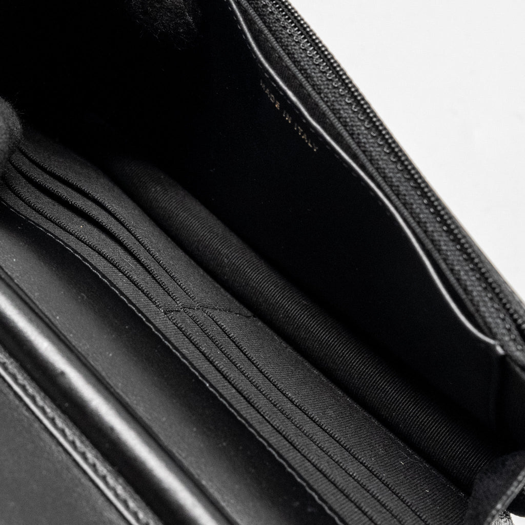 CHANEL BOY WALLET ON CHAIN CAVIAR BLACK GHW (MICROCHIP)