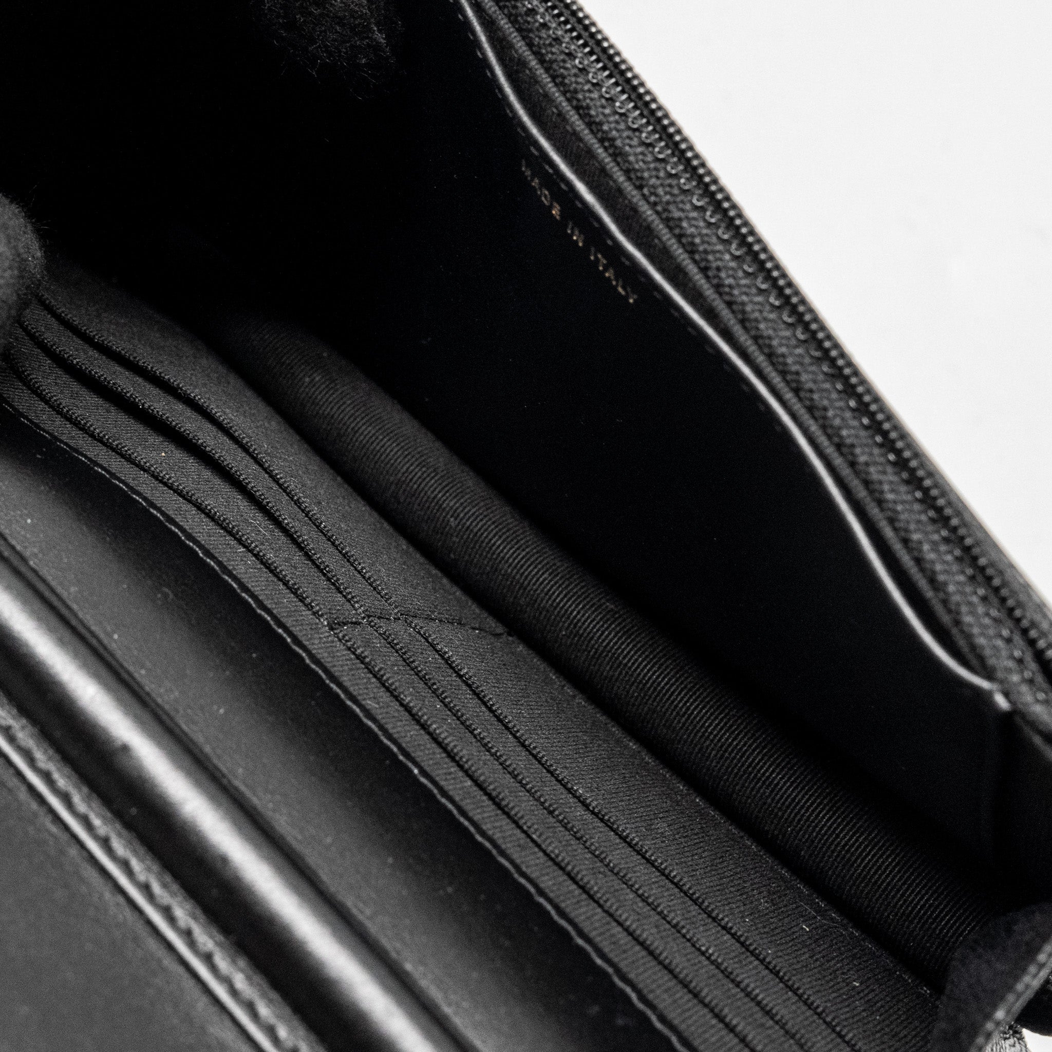 CHANEL BOY WALLET ON CHAIN CAVIAR BLACK GHW (MICROCHIP)
