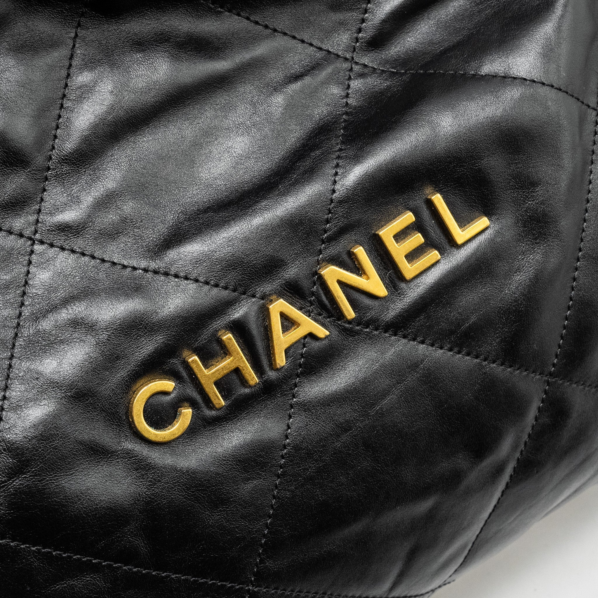 CHANEL SMALL 22 BAG SHINY CALFSKIN BLACK GHW (MICROCHIP)