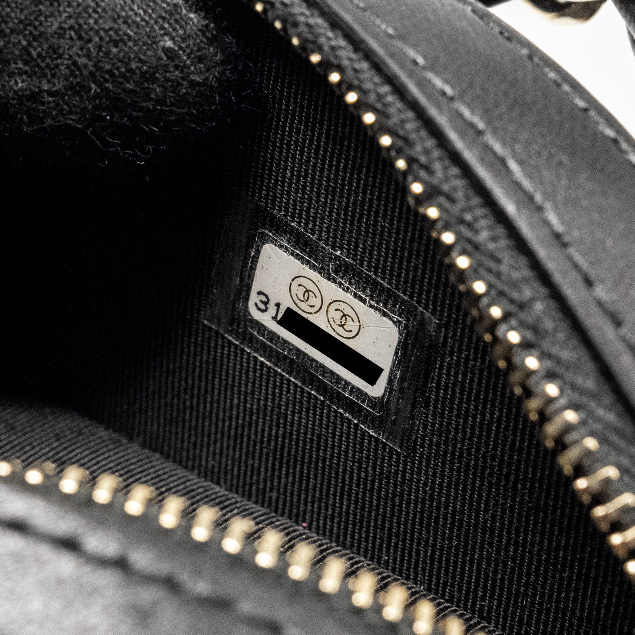 CHANEL 22C ROUND CLUTCH WITH CHAIN LAMBSKIN BLACK GHW