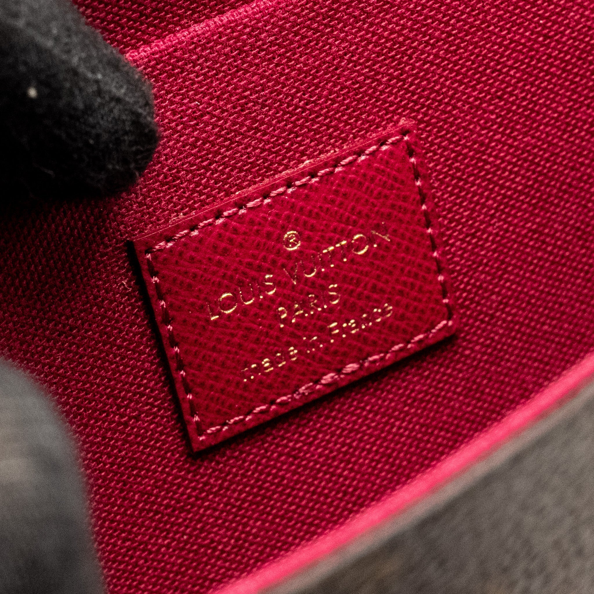 LOUIS VUITTON FELICIE POCHETTE MONOGRAM CANVAS GHW