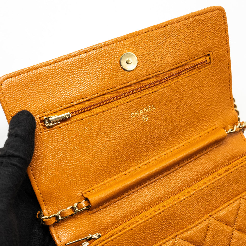 CHANEL CLASSIC WALLET ON CHAIN CAVIAR LIGHT BROWN LGHW (MICROCHIP)