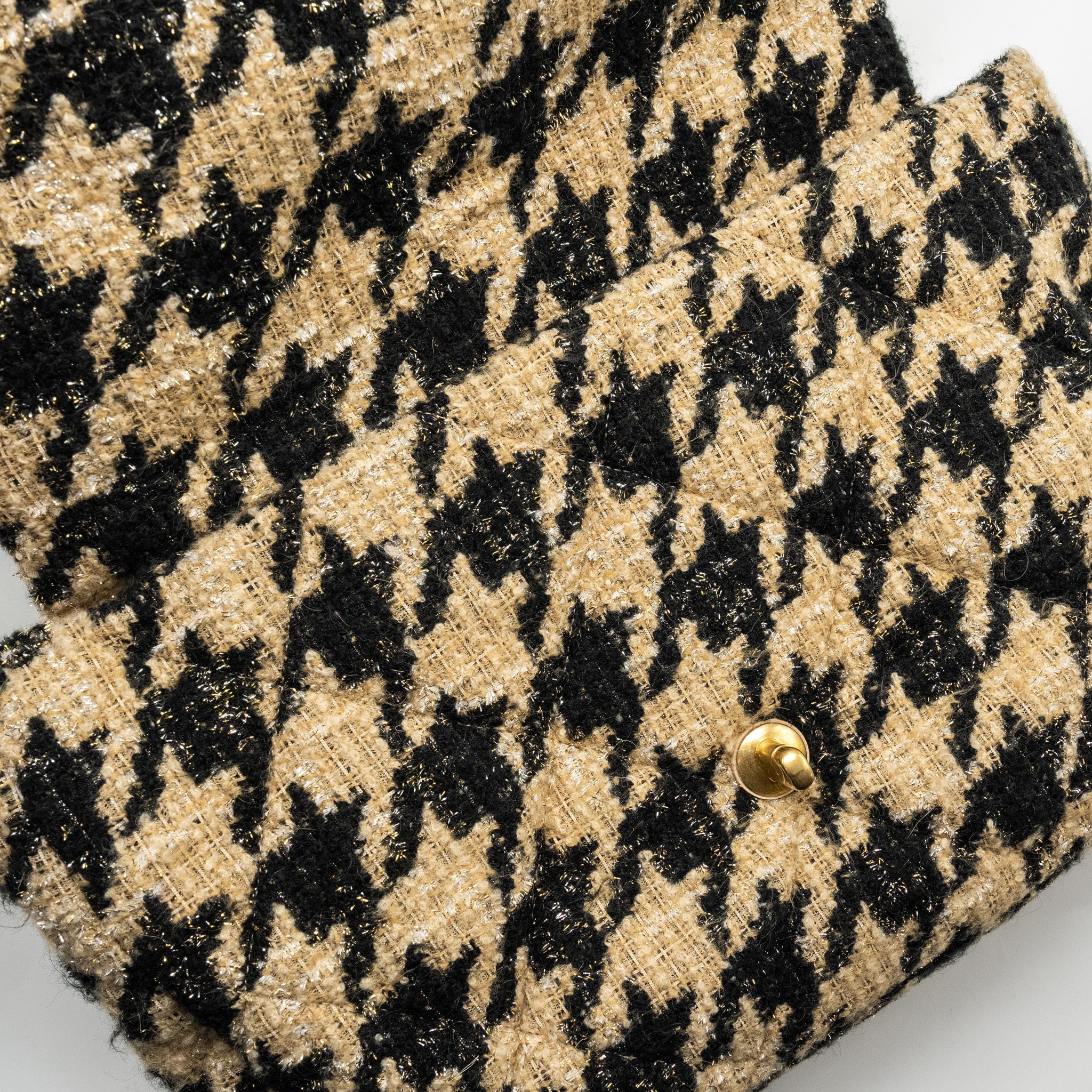 CHANEL MAXI 19 BAG TWEED BEIGE/BLACK MULTICOLOUR HARDWARE