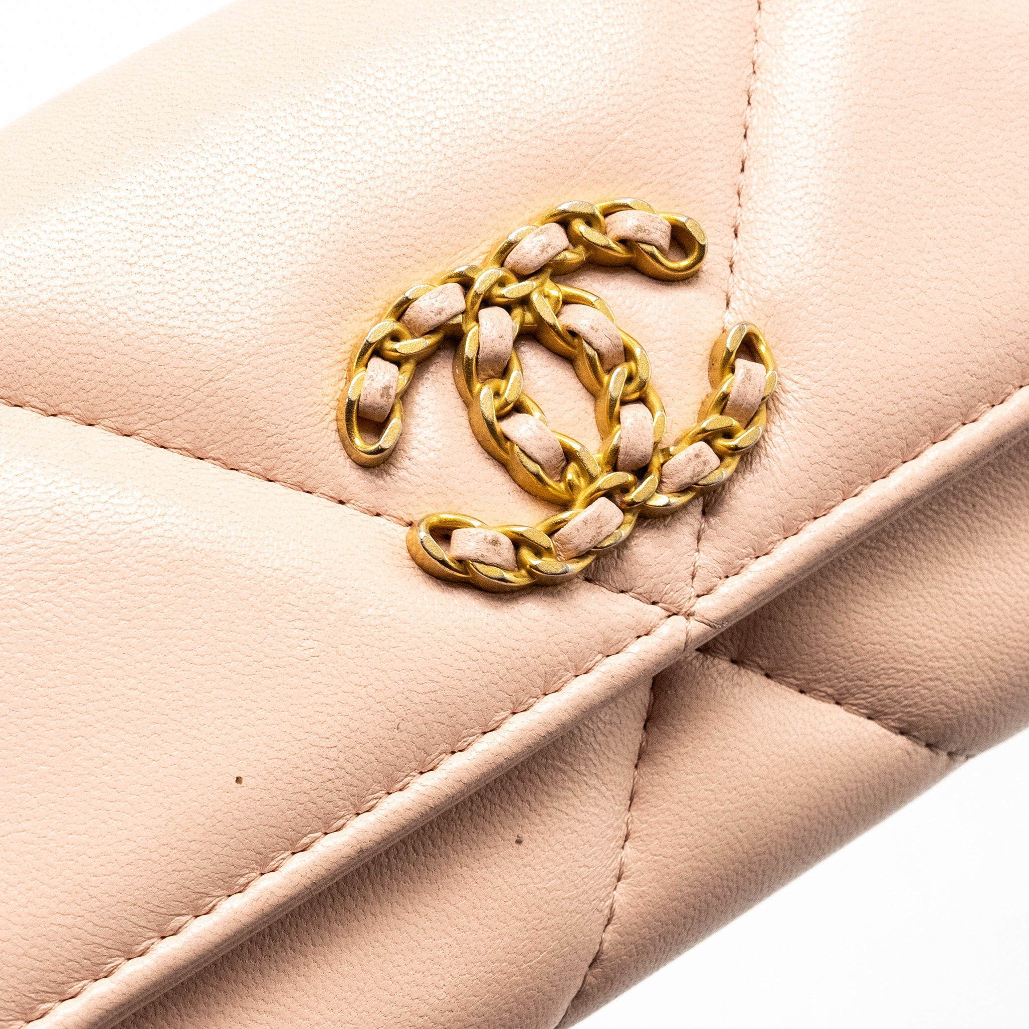 CHANEL 19 LONG FLAP WALLET LAMBSKIN PINK GHW (MICROCHIP)