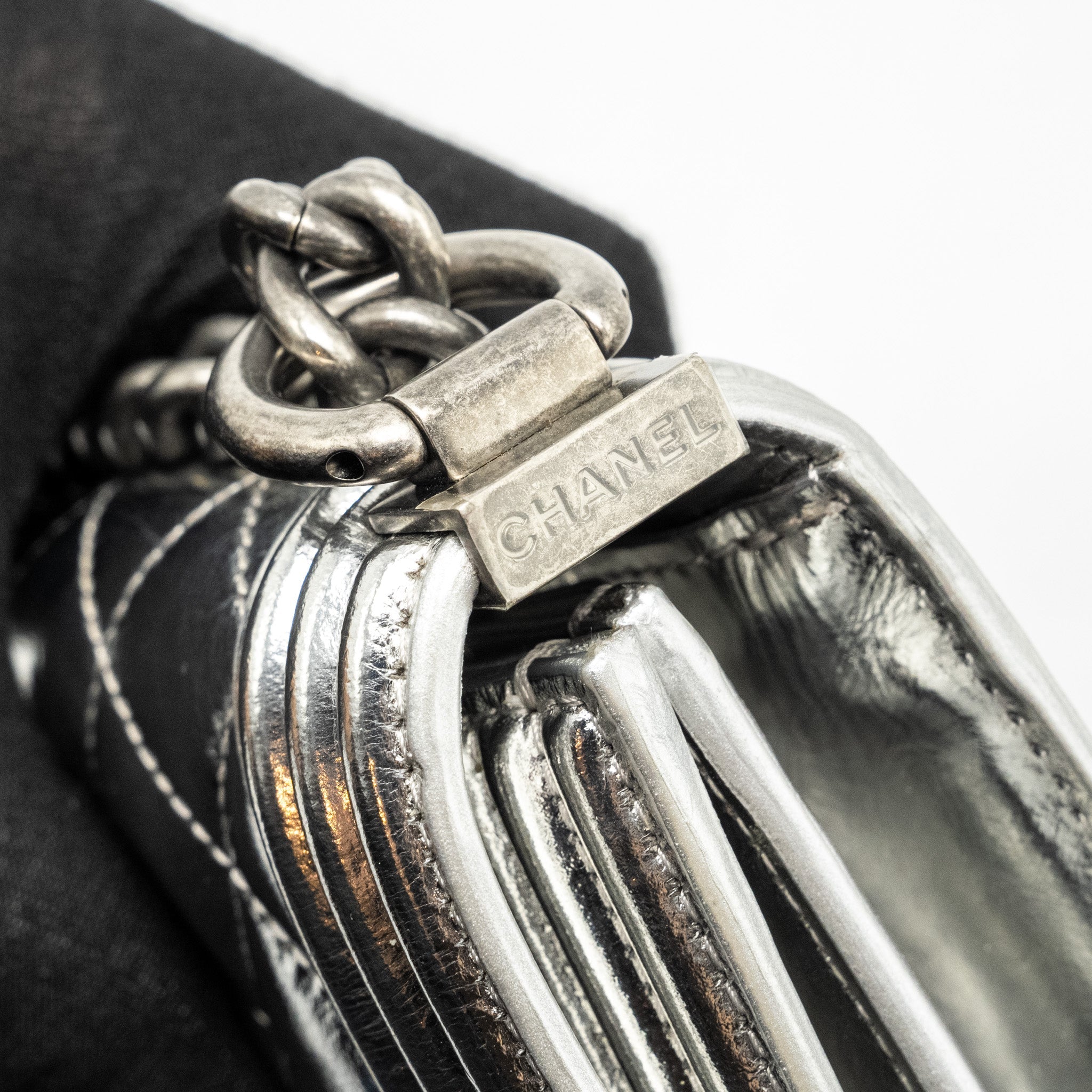 CHANEL BOY NORTH SOUTH FLAP BAG PATENT /GOATSKIN SILVER RUTHENIUM HARDWARE