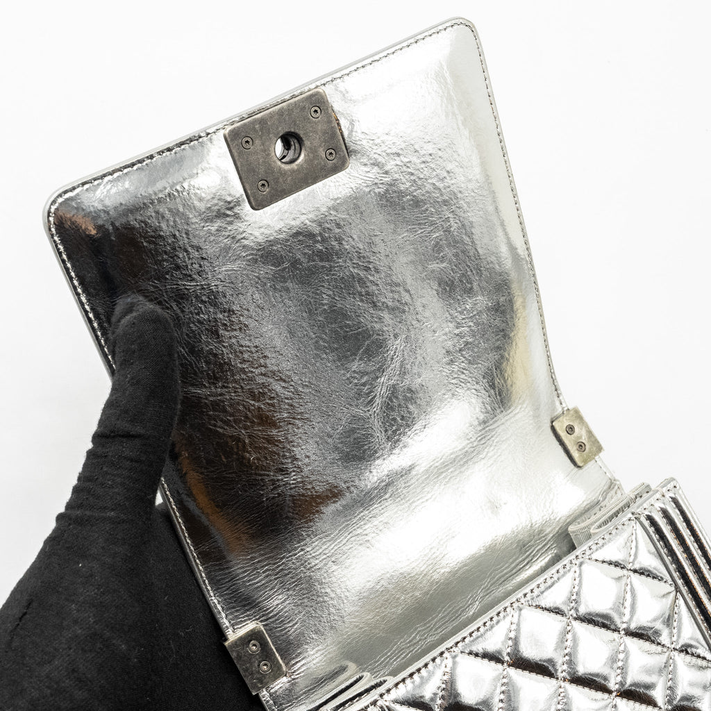 CHANEL BOY NORTH SOUTH FLAP BAG PATENT /GOATSKIN SILVER RUTHENIUM HARDWARE