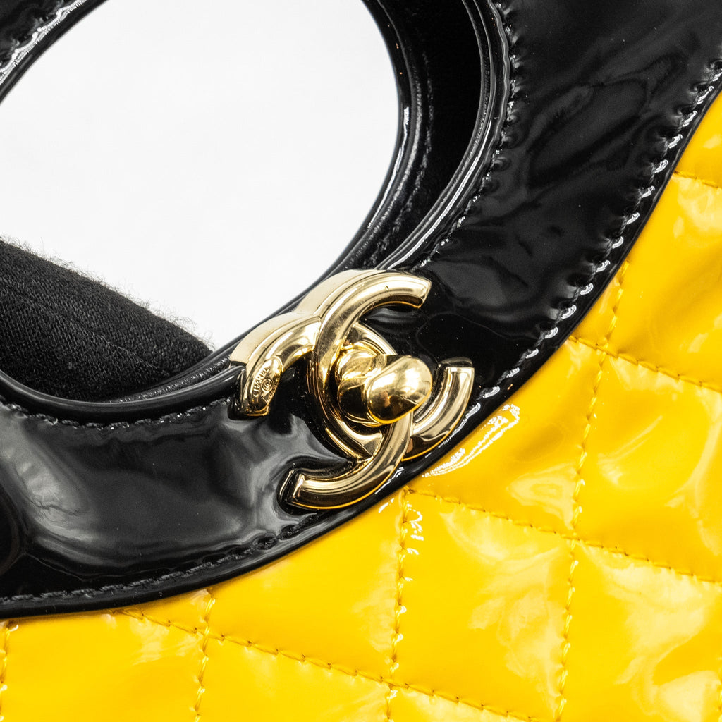 CHANEL MINI 31 BAG PATENT BLACK/YELLOW LGHW (MICROCHIP)