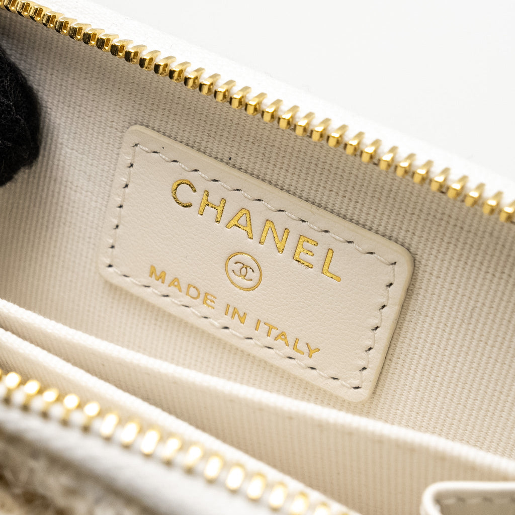 CHANEL MINI BOW CARD HOLDER WITH CHAIN TWEED WHITE LGHW (MICROCHIP)