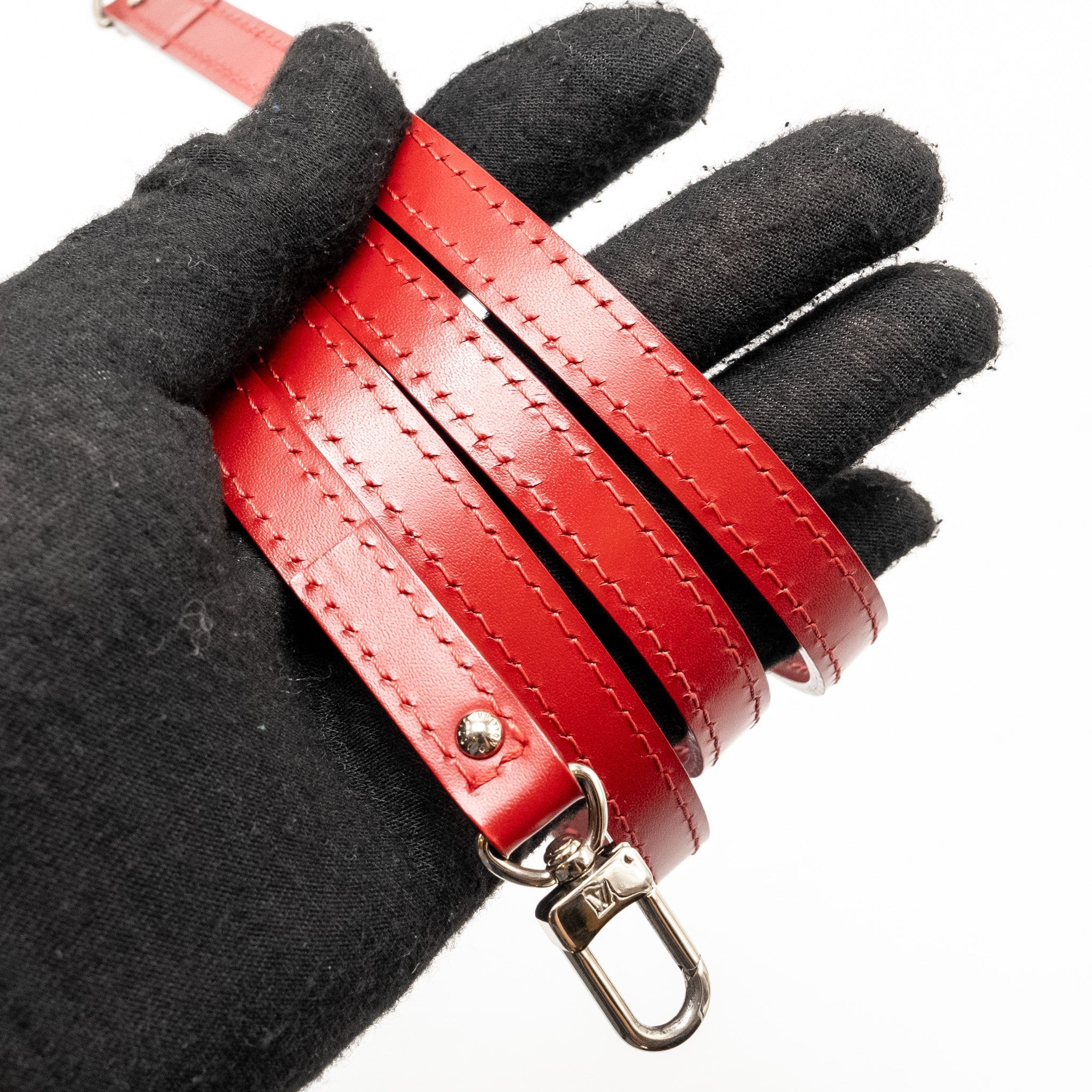 LOUIS VUITTON ALMA BB EPI RED SHW