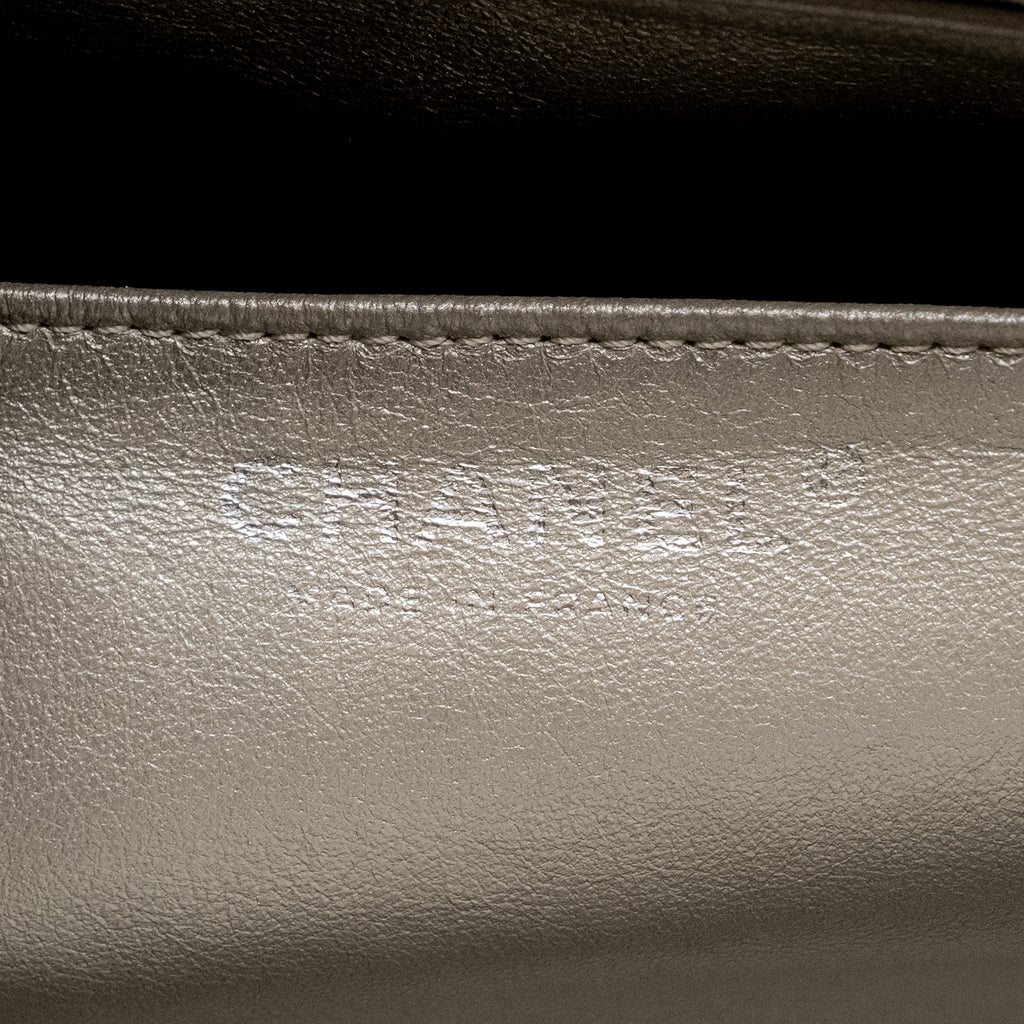 CHANEL CLASSIC QUILTED FLAP BAG LAMBSKIN METALLIC PALE GOLD SHW