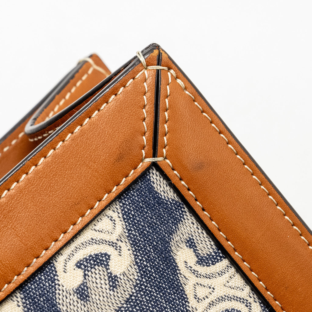 CELINE VERTICAL CABAS TOTE IN TRIOMPHE DENIM /LEATHER NAVY/TAN GHW