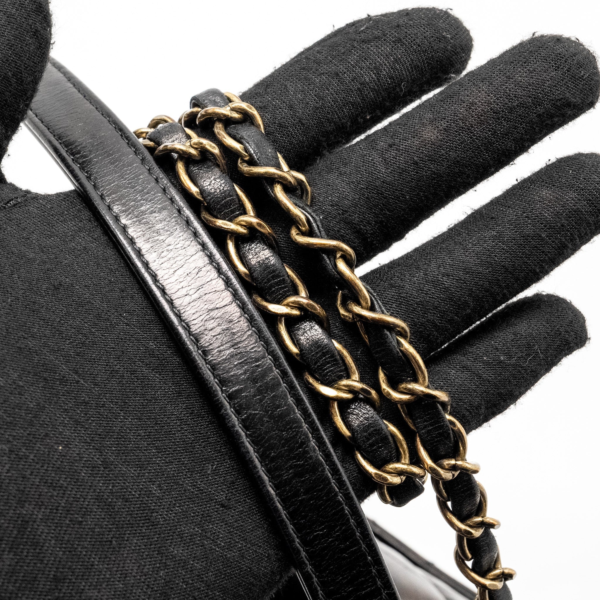 CHANEL LIMITED EDITION QUILTED FLAP BAG SHINY CALFSKIN BLACK GHW