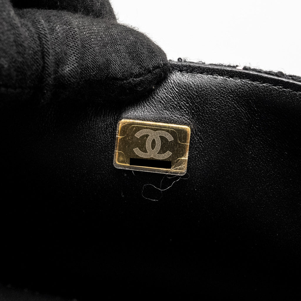 CHANEL 23K FLOWER BOMB MINI RECTANGULAR FLAP BAG TWEED BLACK/PINK LGHW (MICROCHIP)