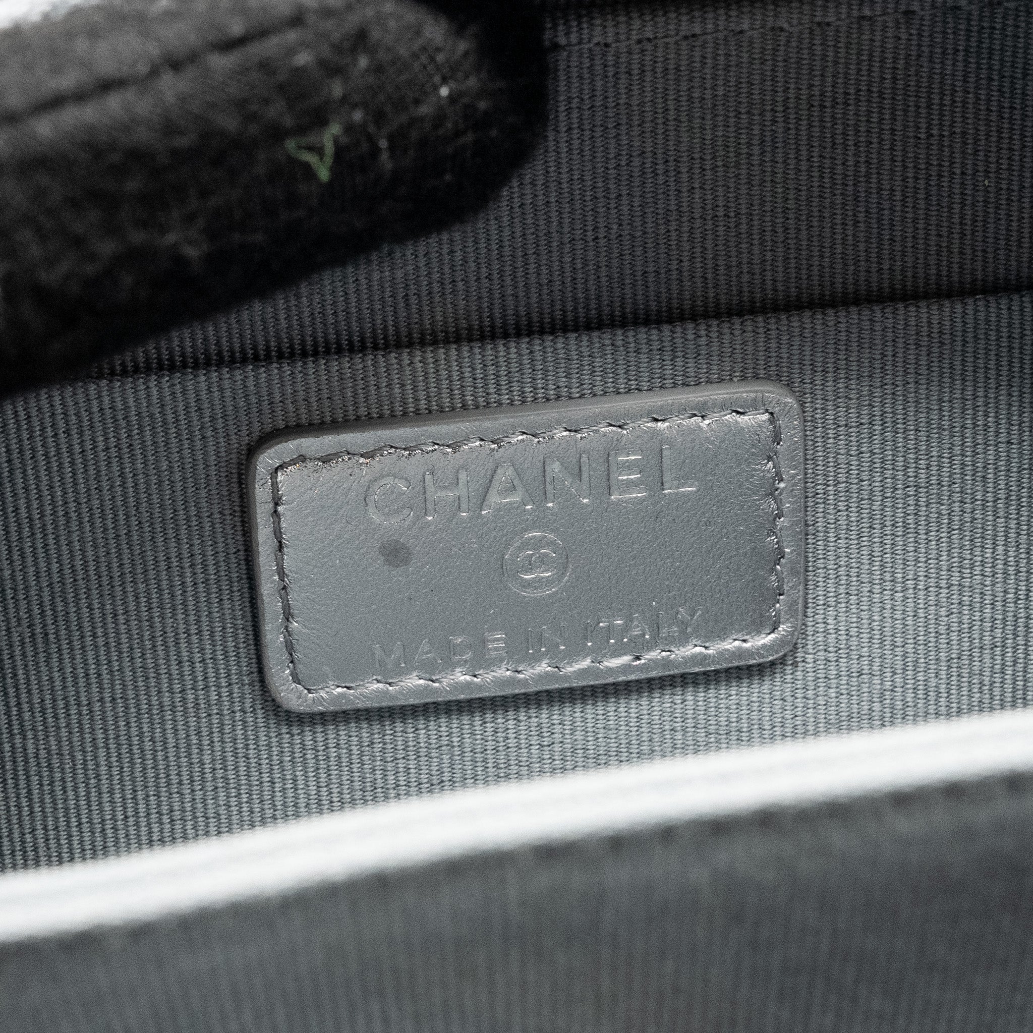 CHANEL MINI QUILTED VANITY WITH GIANT CHAIN LAMBSKIN METALLIC GREY SHW