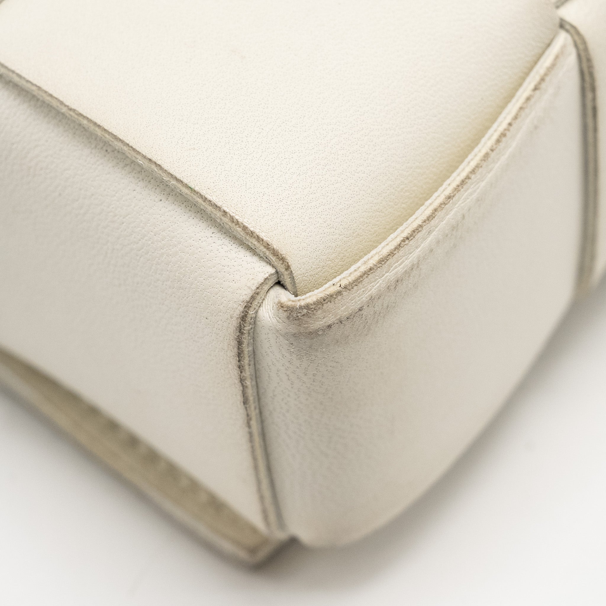 BOTTEGA VENETA SMALL CASSETTE BAG LAMBSKIN WHITE SHW