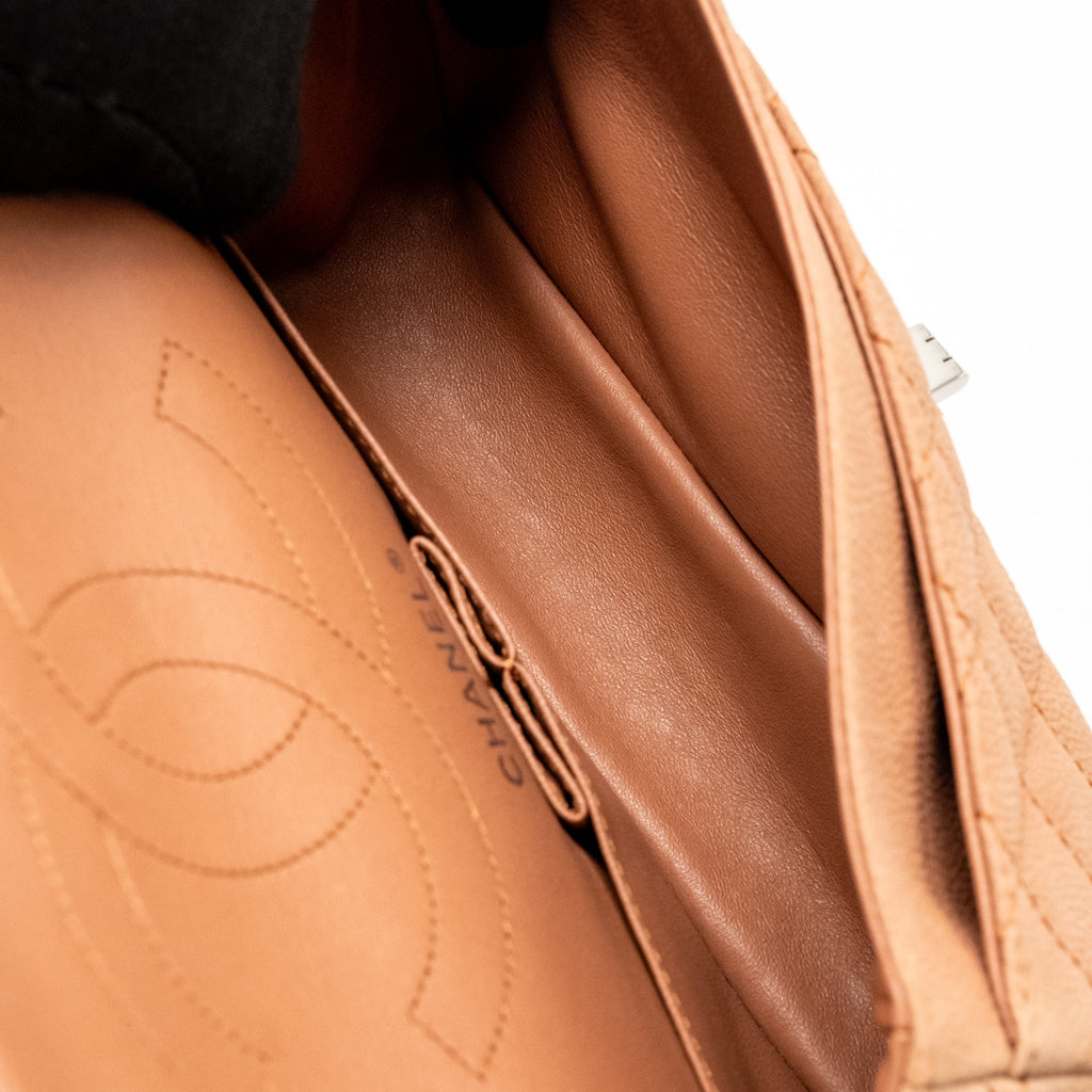 CHANEL SMALL 2.55 REISSUE FLAP BAG GRAINED CALFSKIN LIGHT BROWN SHW