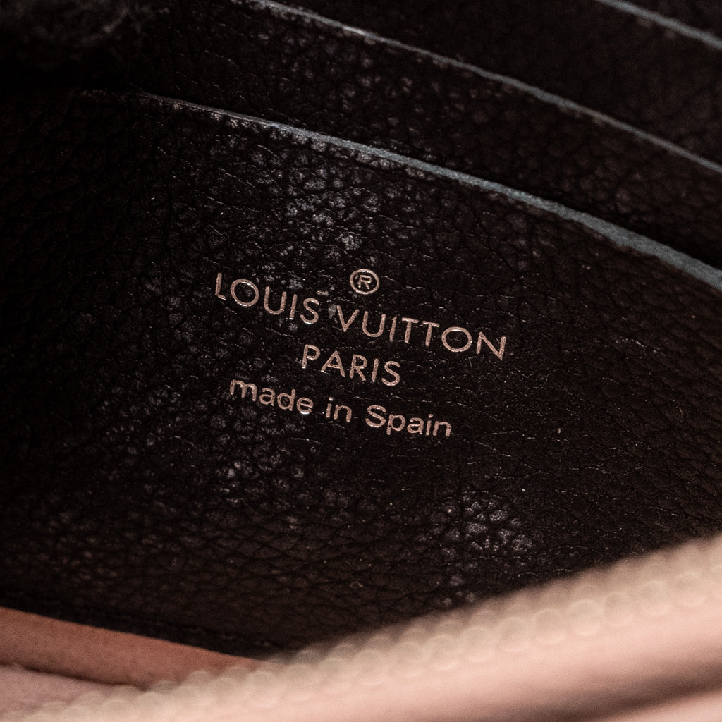 LOUIS VUITTON MY LOCK ME CHAIN POCHETTE CALFSKIN PINK/CREAMY WHITE SHW