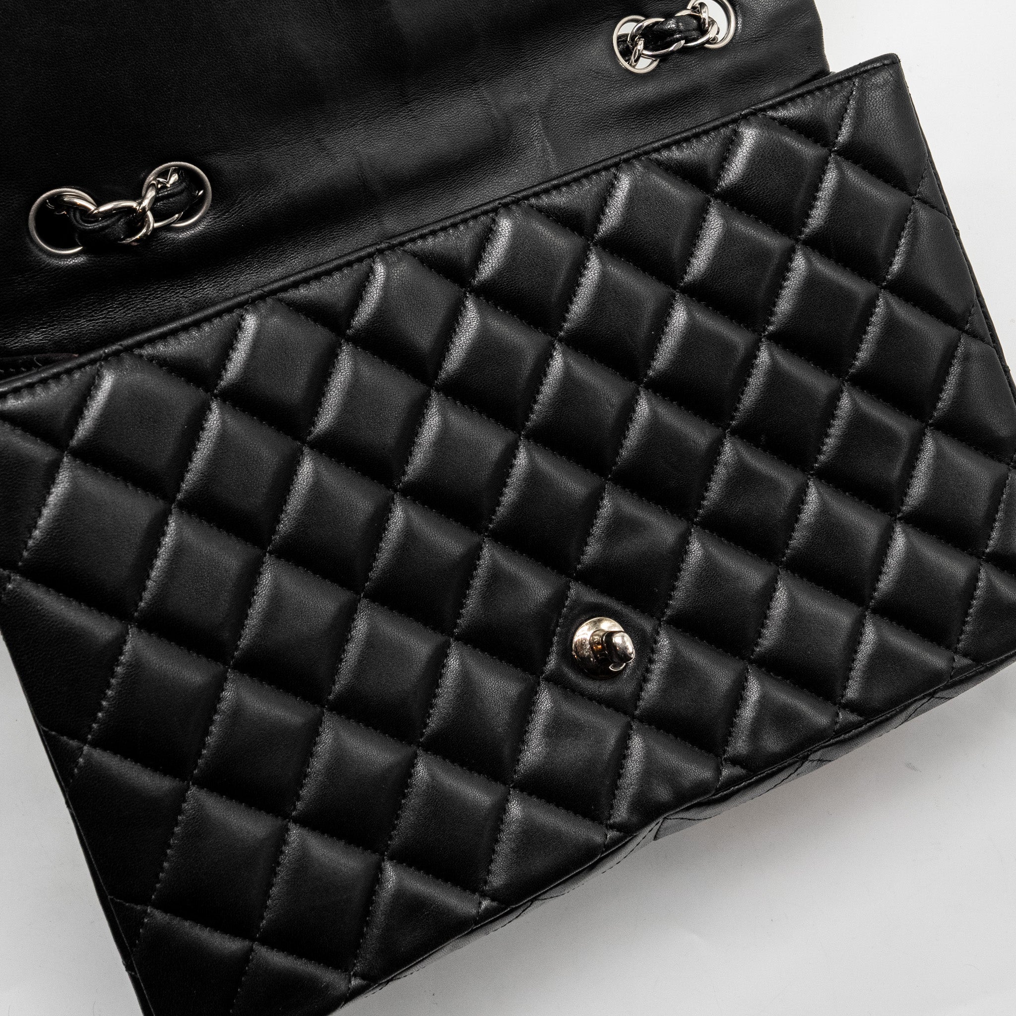 CHANEL JUMBO CLASSIC SINGLE FLAP BAG LAMBSKIN BLACK SHW