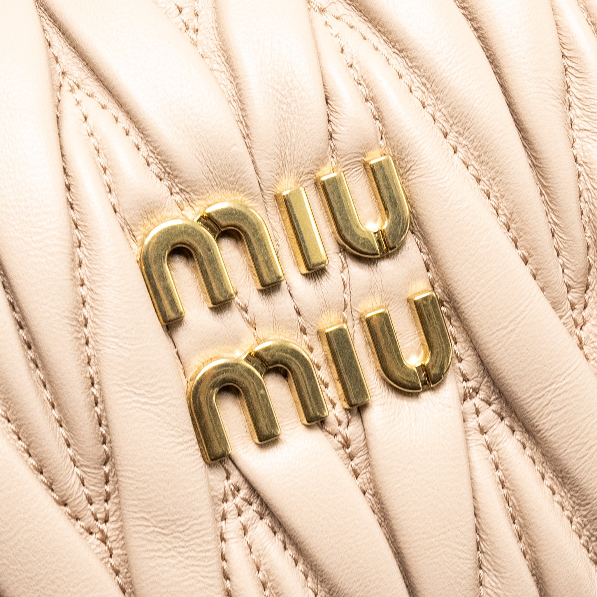 MIUMIU WANDER MATELASSE HOBO BAG NAPPA LAMBSKIN BEIGE GHW