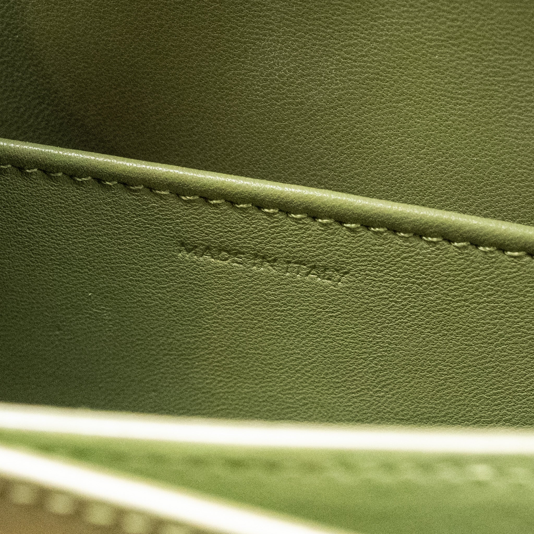 CELINE TEEN CLASSIC BOX BAG CALFSKIN GREEN GHW